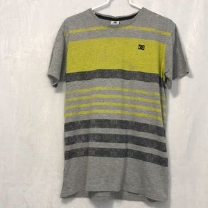 DC Yellow/black boys t-shirt. Size XL.